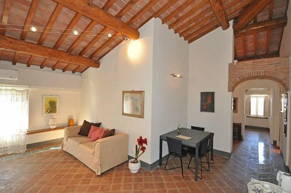 Villa Camaiore By Posarellivillas Santa Lucia