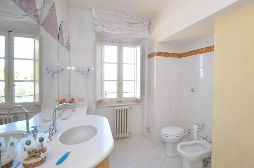 Villa Camaiore By Posarellivillas Santa Lucia