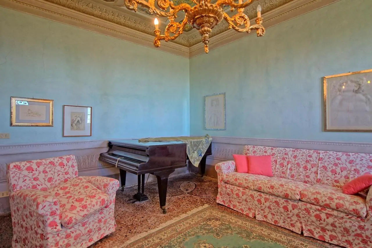 Villa Camaiore By Posarellivillas Santa Lucia