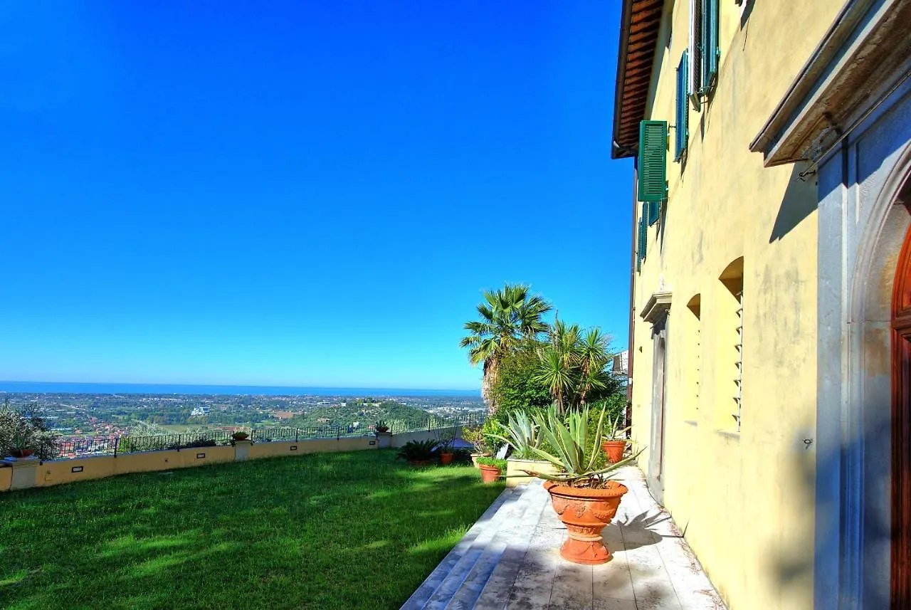 Villa Camaiore By Posarellivillas Santa Lucia  Italy